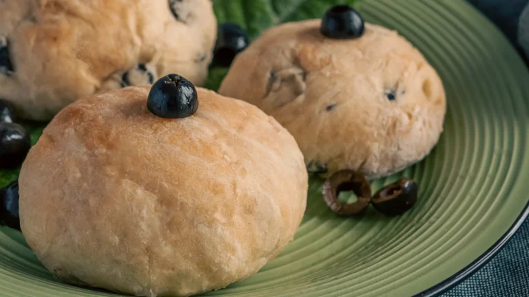 Panini alle olive vegani di Rosa Carbone